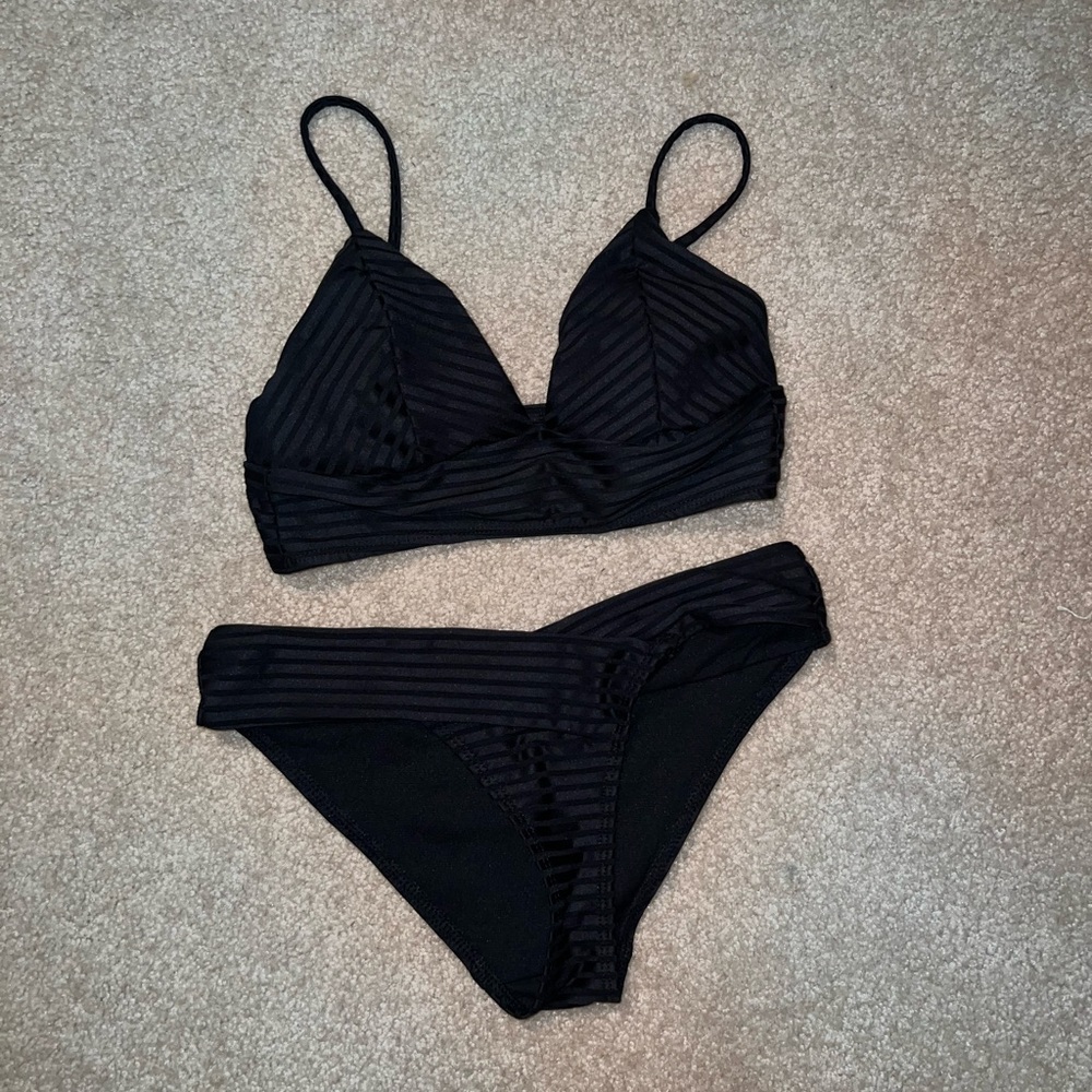 NO BOUNDARIES Black Striped Swimsuit